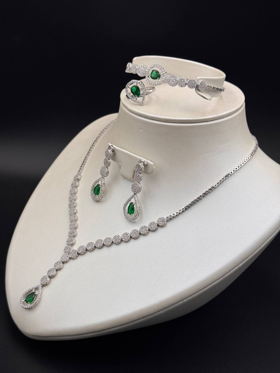 925 Sterling Silver Necklace Set - Silver Whisper