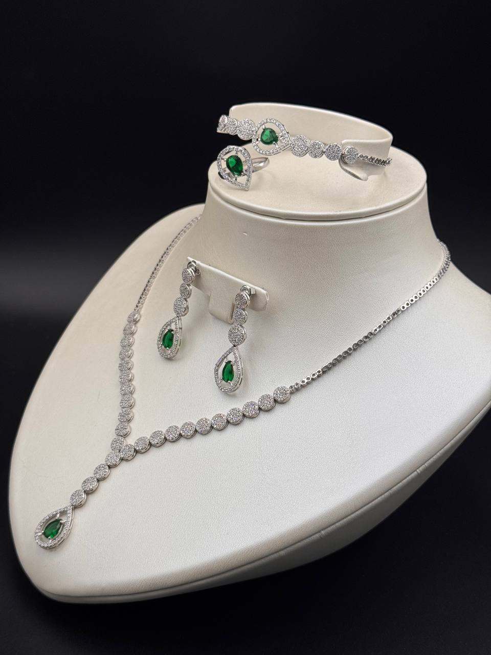 925 Sterling Silver Necklace Set - Silver Whisper