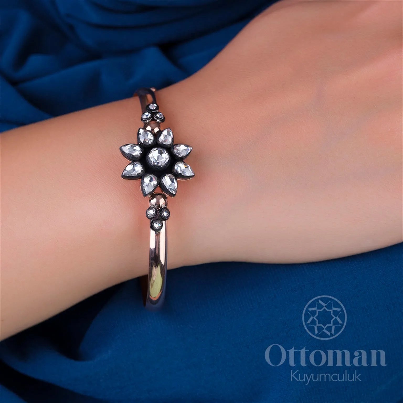 Diamond Setting Silver Women's Bracelet