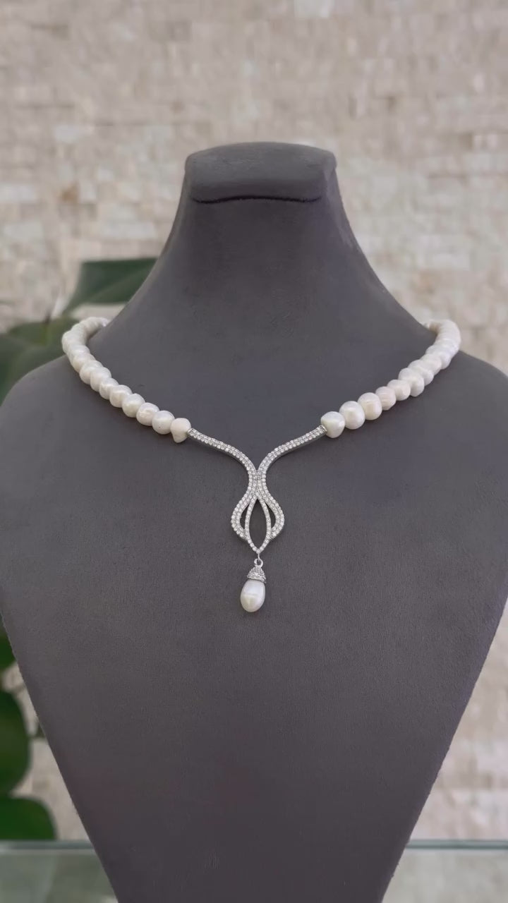 925 Sterling Silver Clip-On Pearl Necklace
