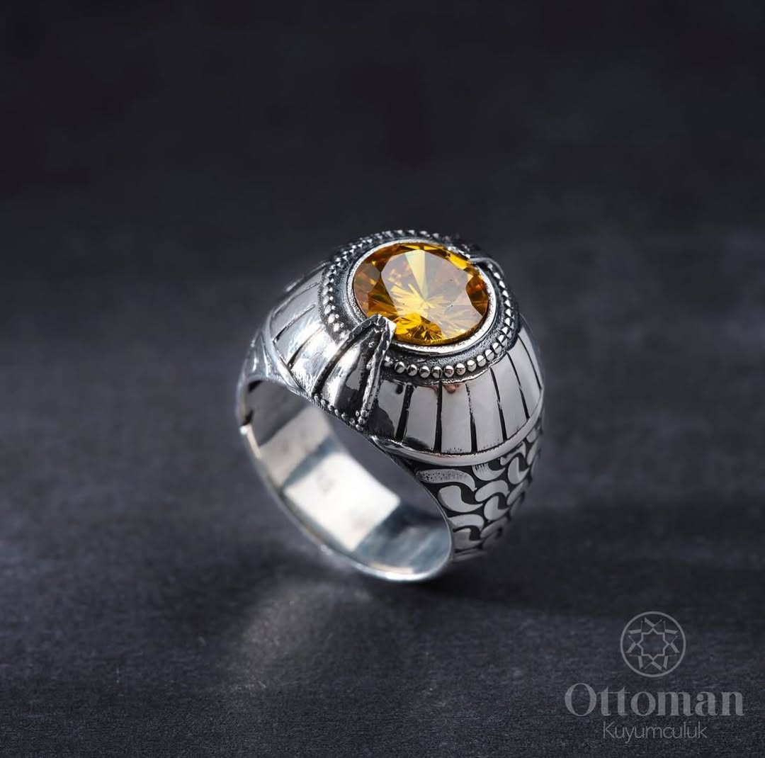 STRIN STONE SILVER RING - Silver Whisper